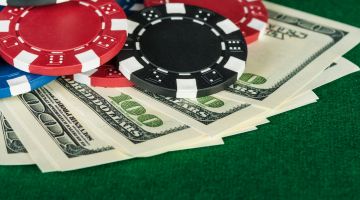 Онлайн казино с игрой на доллары